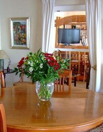 Moonglow Guesthouse